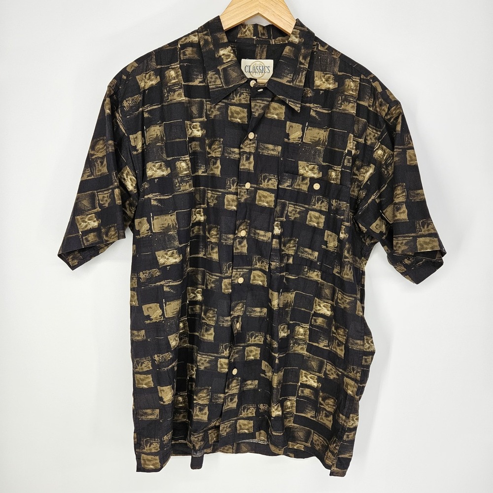 Classics Mens Medium 15 15 1/2 15.5 Vintage VTG Short Sleeve‎ Button Up Shirt